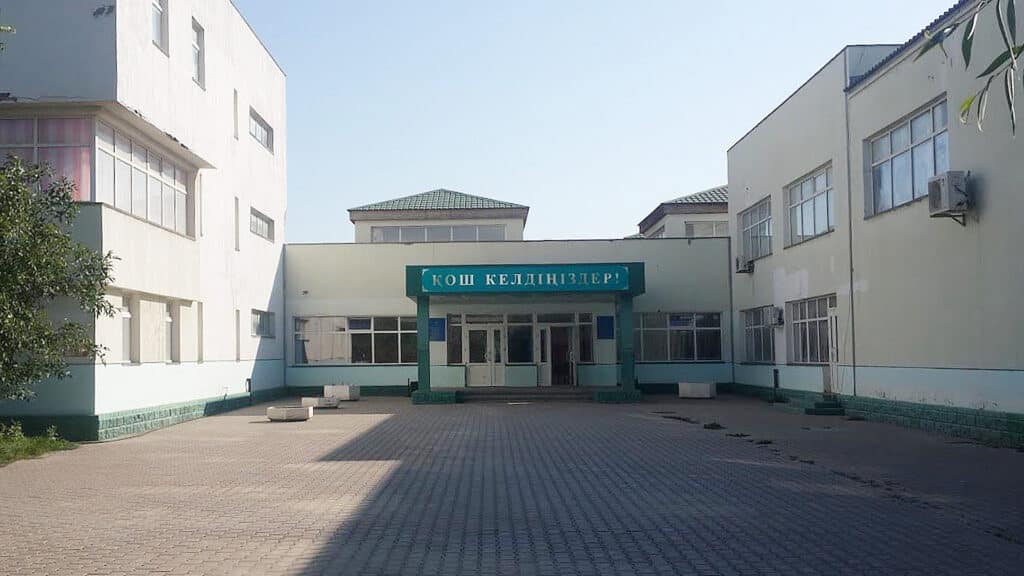 аварийная школа в Атырау