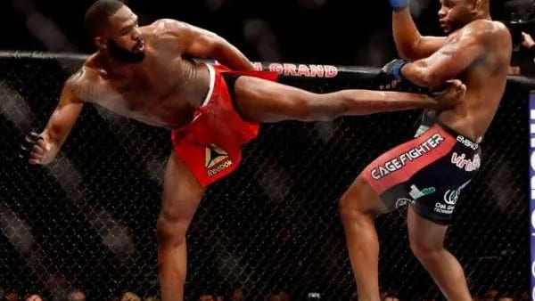 UFC 7,7 млрд долларлық келісімшарт жасады