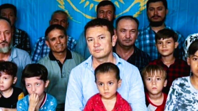 Пәкістанда тұратын қазақтар президент Тоқаевтан көмек сұрайды (видео)