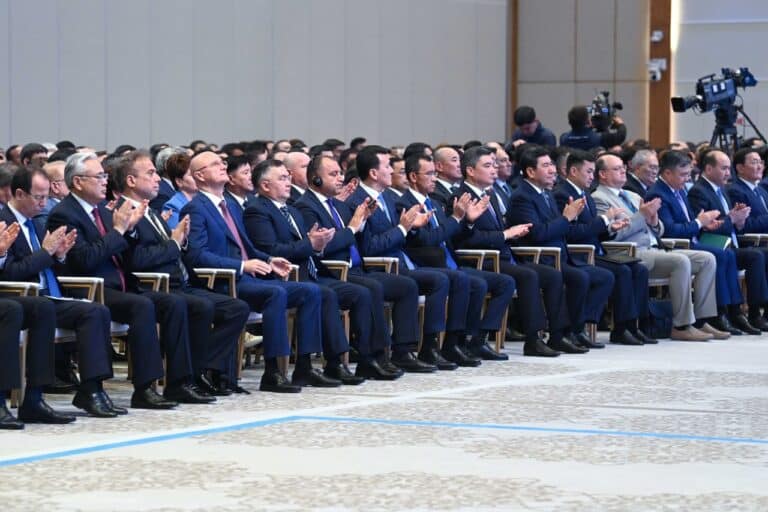 Тоқаев әділет министрін «Құрмет» орденімен марапаттады