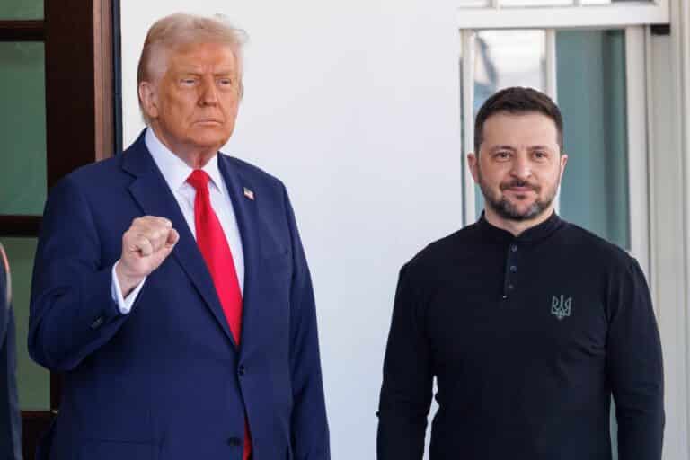Зеленский прибыл в Берлин для видеоконференции с Трампом и лидерами Европы