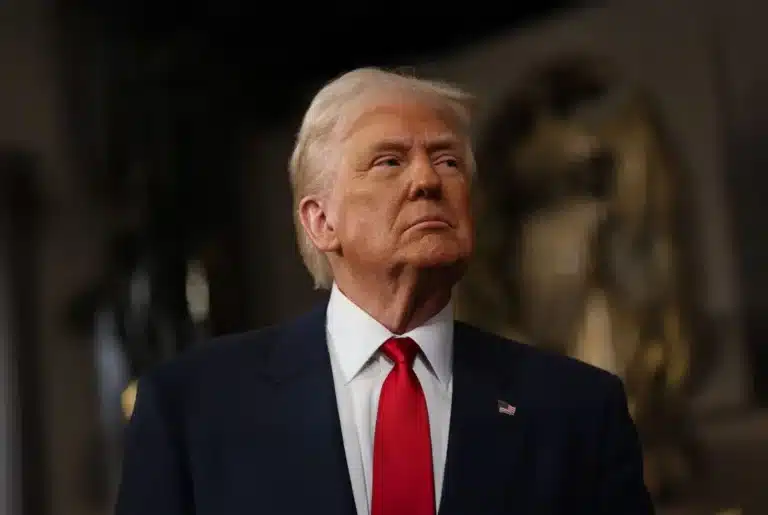 Трамп призвал провести новую перепись, исключив нелегальных мигрантов