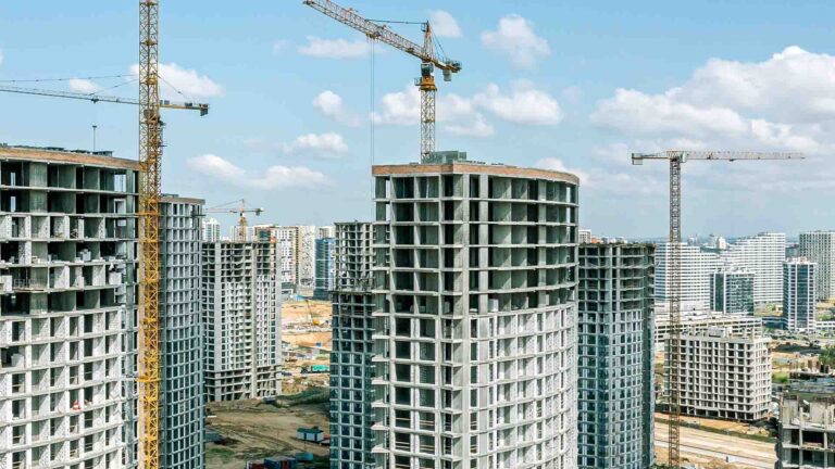 Үлескерлік туралы заң өзгерді: Құрылысқа рұқсаты жоқ үйге ипотека берілмейді
