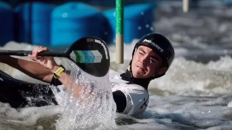 Казахстанские гребцы выиграли пять медалей чемпионата Азии по слалому в Китае