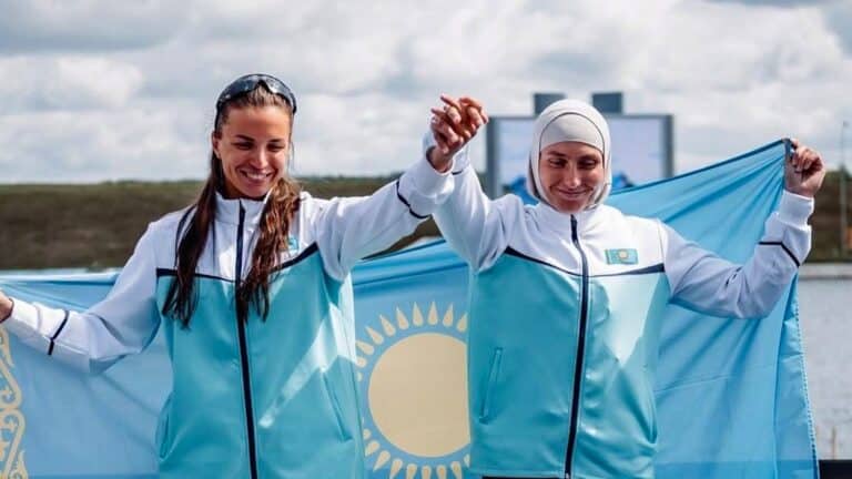 Казахстанские гребцы вышли в шесть полуфиналов на чемпионате мира в Италии