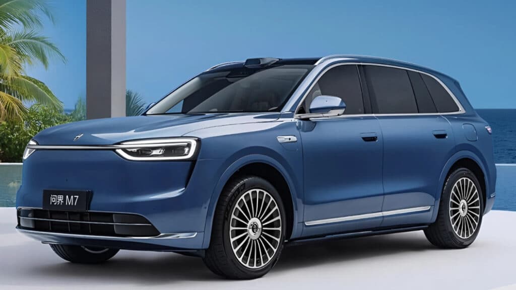 Новый Huawei Aito M7 собрал 100 тыс. предзаказов за первый час