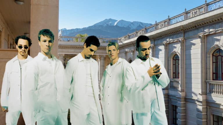 Иностранные фанаты заполонили дорогие отели и самолеты из-за концерта Backstreet Boys