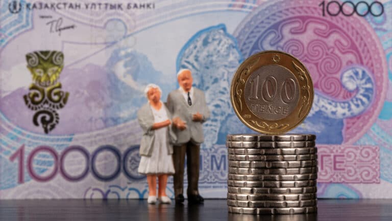 Қазақстанда зейнеткерлер орта есеппен 157 мың теңге зейнетақы алады