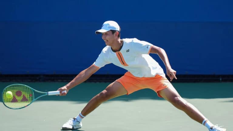 Зангару Нурланулы осталось выиграть два матча до триумфа на юниорском US Open
