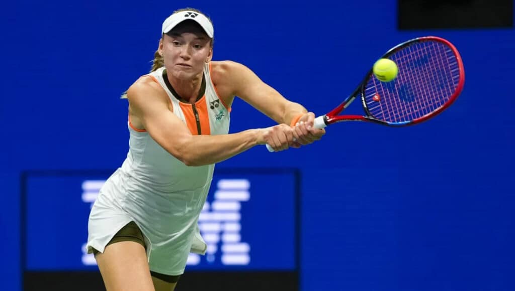 Елена Рыбакина с громадным трудом выиграла первый матч на турнире WTA-1000 в Пекине