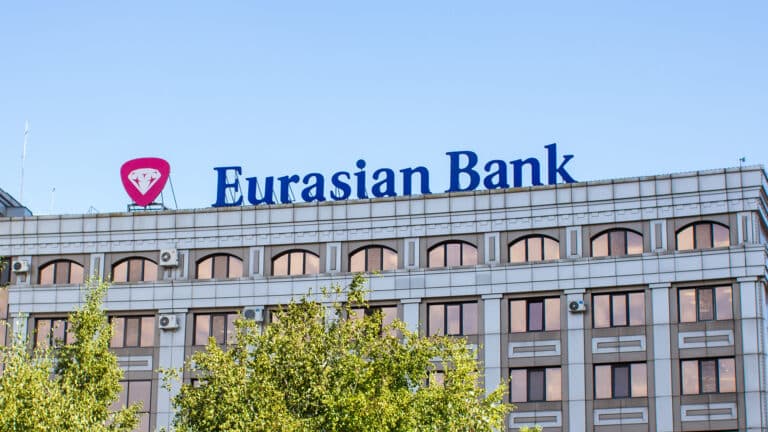 Евразийский банк отрицает причастность своих сотрудников к похищениям людей