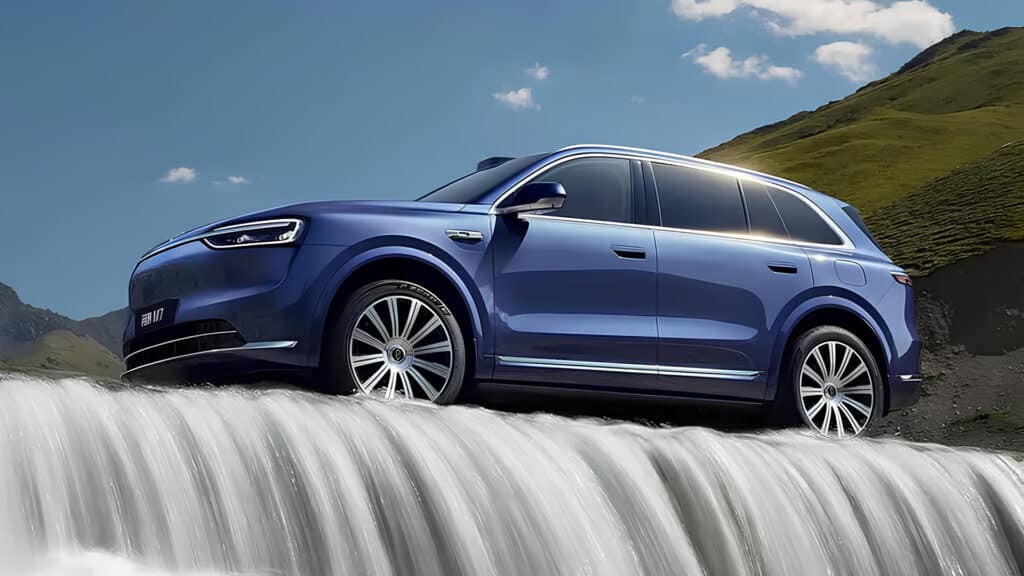 Новый Aito M7 от Huawei собрал более 30 тысяч заказов за час