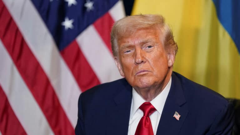 Трамп переложил ответственность за войну в Украине на Европу