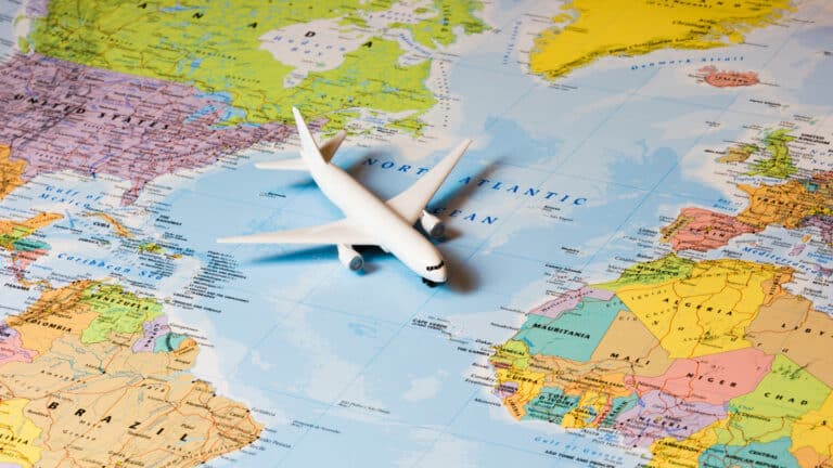 Казахстан отложил запуск прямых рейсов в Нью-Йорк