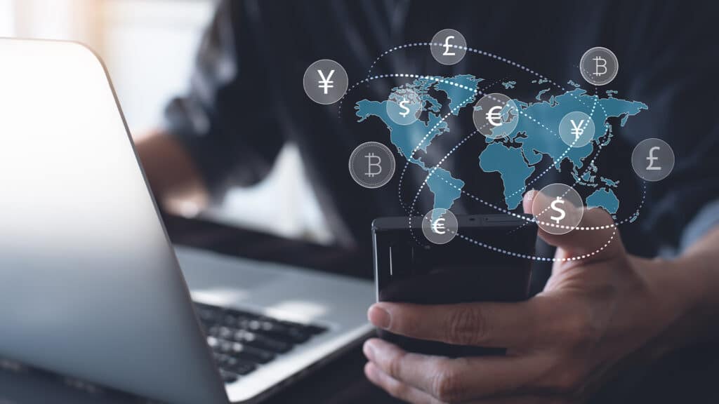 Денежные переводы из Казахстана за рубеж рухнули до пятилетнего минимума