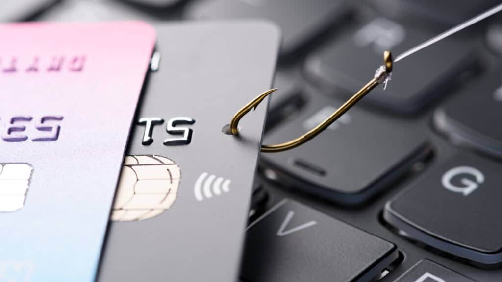 В АРРФР рассказали, что делать, если мошенники оформили на вас кредит