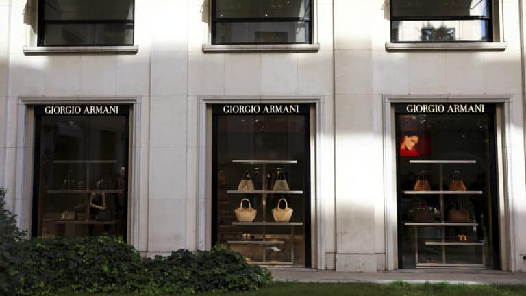 Стало известно кто продолжит дело модного дома Armani