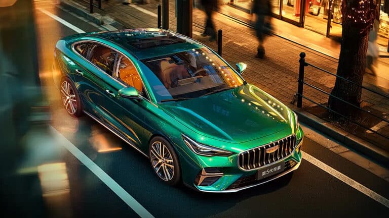 Geely Emgrand пятого поколения официально показали в Китае