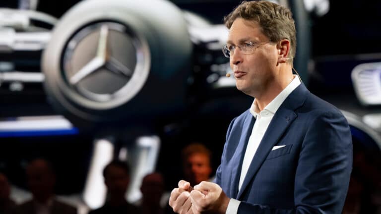 Mercedes chief urges reality check on EU’s green transition