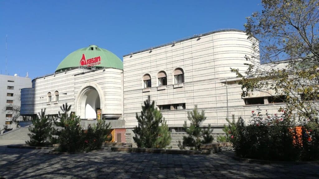 Алматыда Қонаев салдырған әйгілі Арасан моншасы өртенді