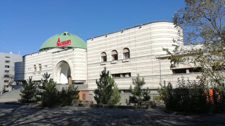 Алматыда Қонаев салдырған әйгілі Арасан моншасы өртенді