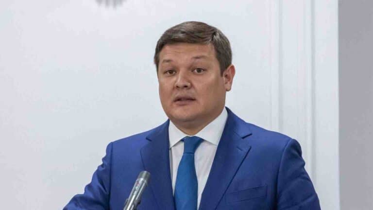 Экс-министр Асхат Оралов жаңа қызметке тағайындалды