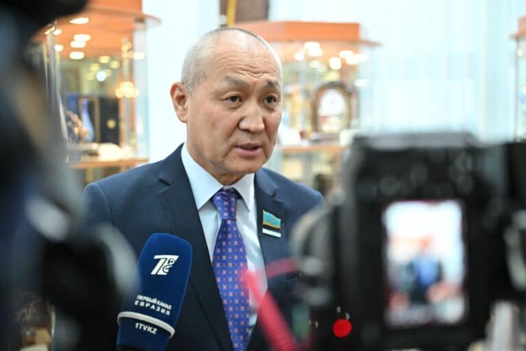 Ұлттық көтерілістерге қатысты деректерді  ҰҚК құпия ұстап отыр — депутат