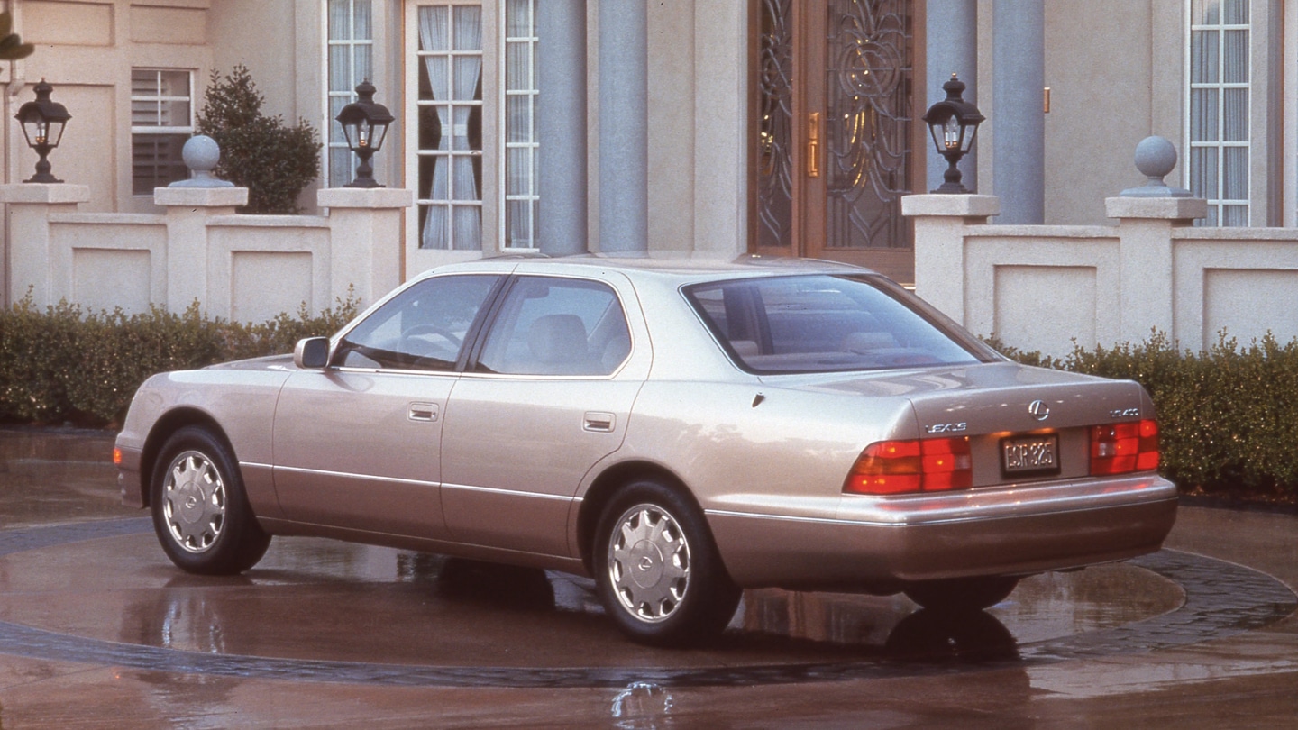 Lexus LS