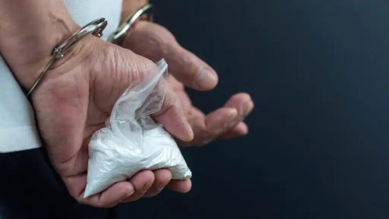 Есірткіні бір рет қолданудың өзі қауіпті – психиатр-нарколог