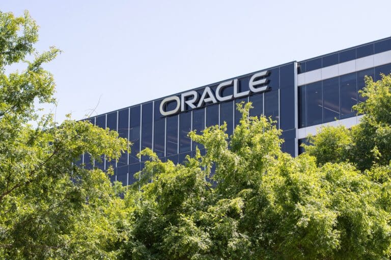 Главное к утру: взлет Oracle, IPO Klarna, проблемы в экономике США