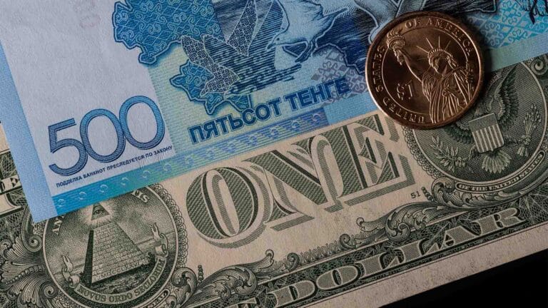 Доллар бағамы 1 теңгеге нығайды
