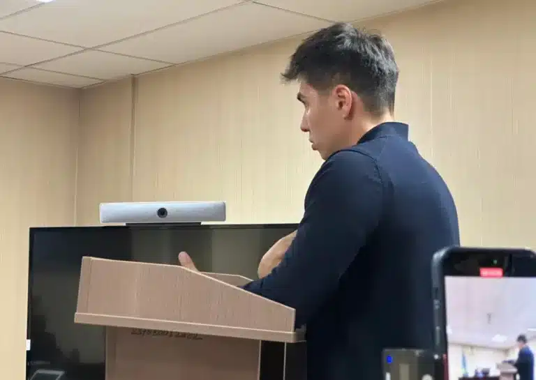 Блогер Ерболат Жанабыловтың үстінен  қылмыстық іс қозғалады