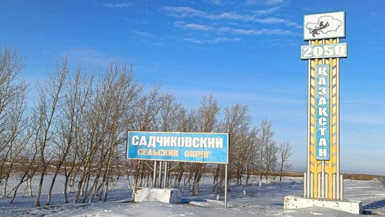 Целое село залезло в кредиты из-за супругов в Костанайской области