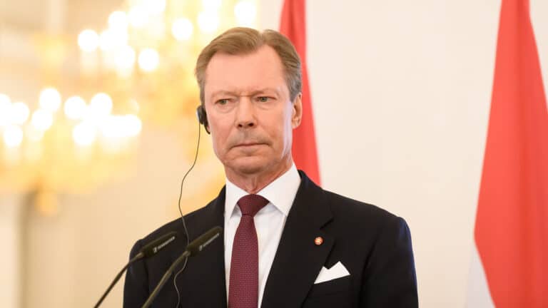 Luxembourg's Grand Duke Henri to abdicate, son Guillaume to ascend the throne