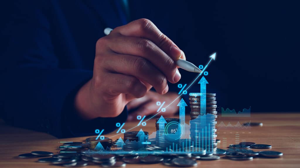 Известный экономист прогнозирует рост ставок по кредитам до 40%