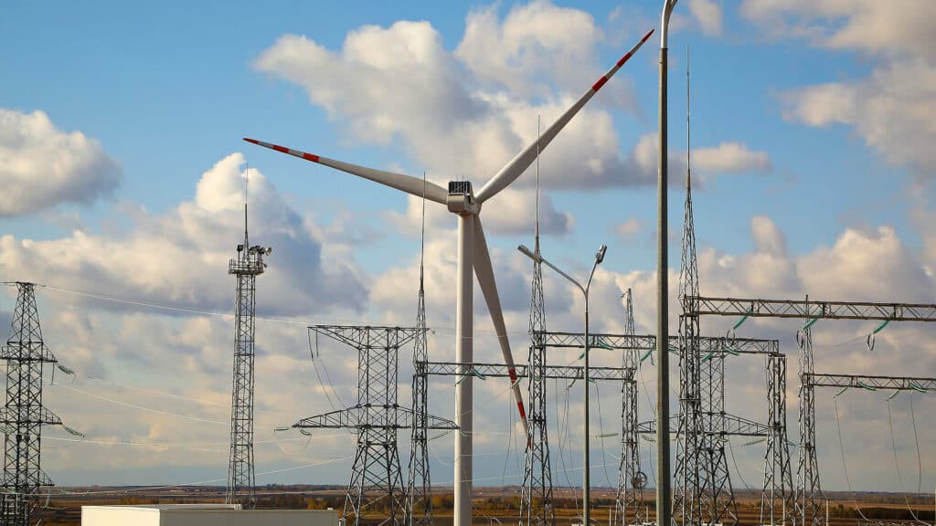 Казахстан готов закупать электроэнергию у Таджикистана