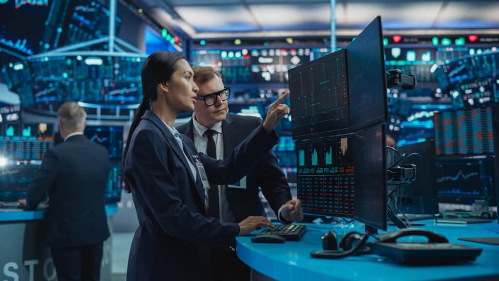 KASE рассказала, как акции приносят казахстанцам вдвое больше, чем депозиты