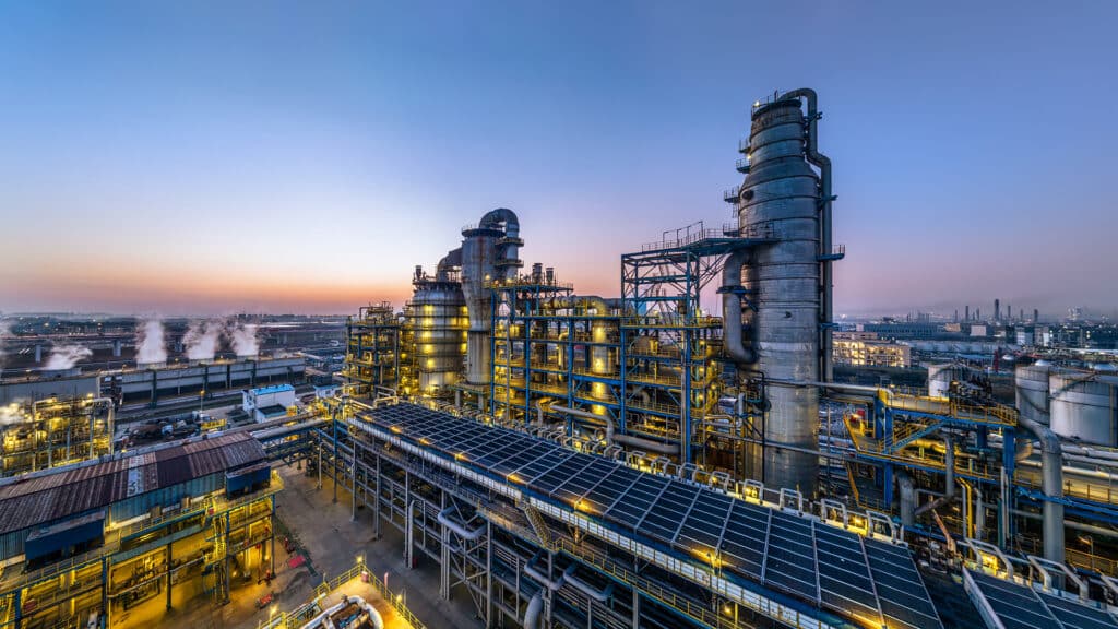 Китайцы вытесняют казахстанцев с нефтяных проектов: премьера просят о помощи