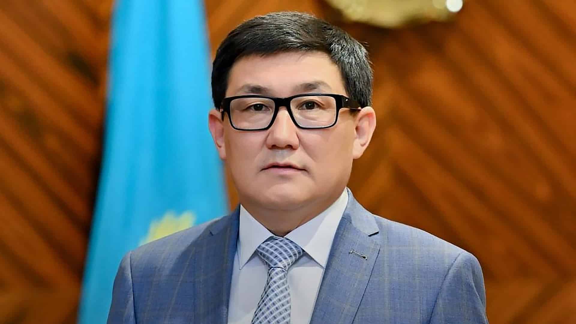 аким, Семей