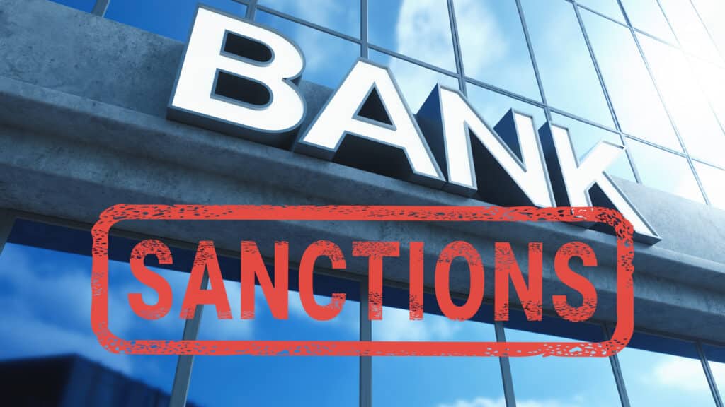 Банки Казахстана, Кыргызстана и Таджикистана попали под санкции ЕС