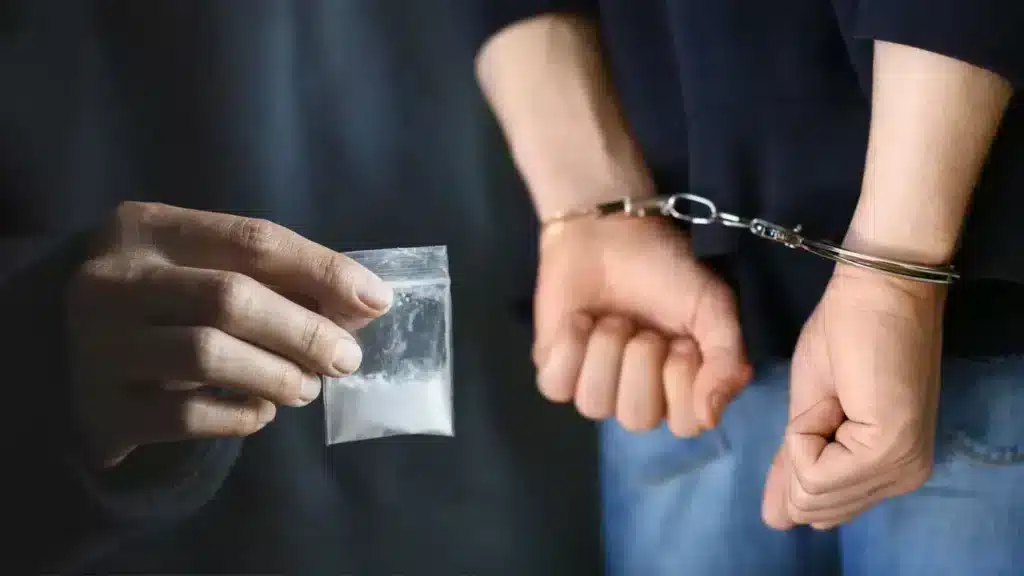 Казахстанские студенты становятся закладчиками за 22 тысячи тенге