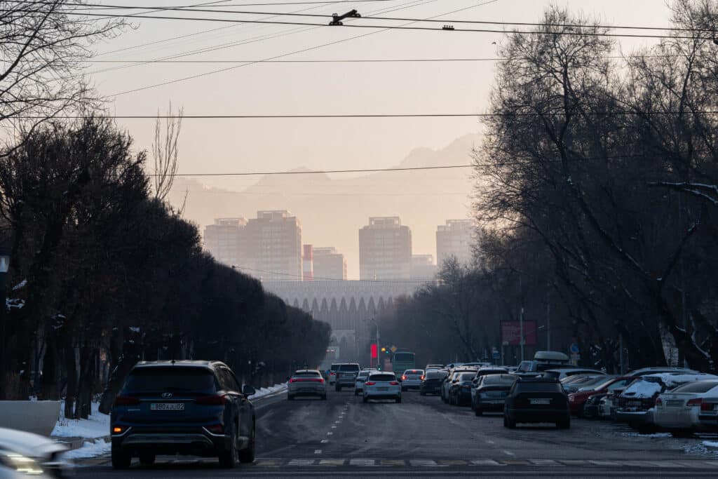 Чернила из алматинского смога разработала школьница