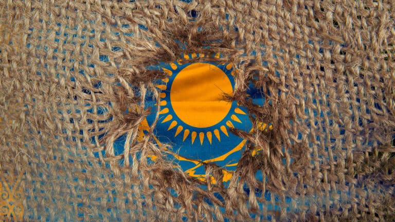 Депутат предсказал непростые времена в экономике Казахстана