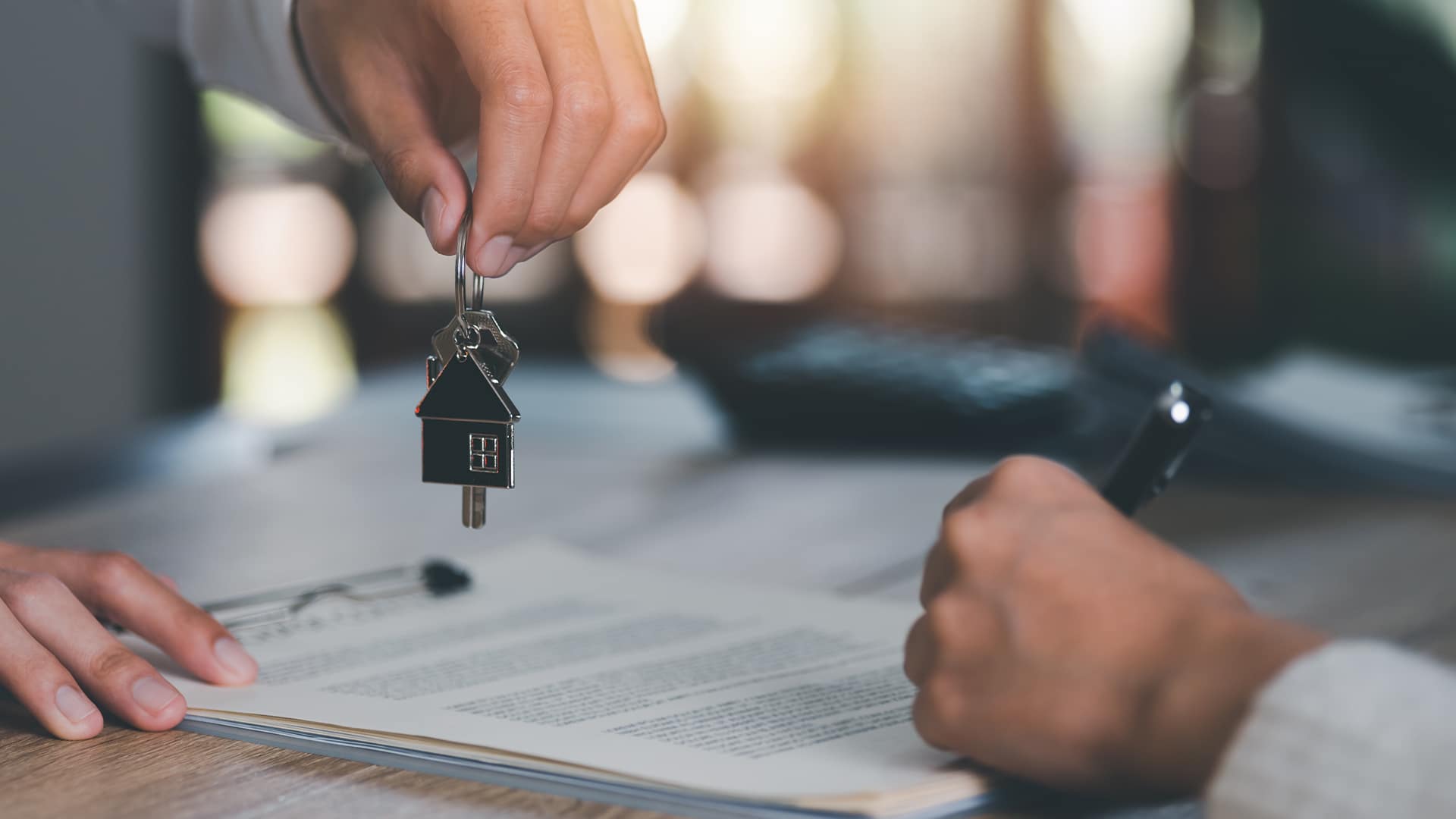 Halyk Bank и другие банки возобновили выдачу ипотек,