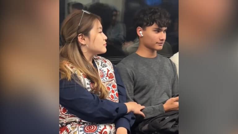 Казахстанская блогерша устроила пранк с приставаниями в ташкентском метро