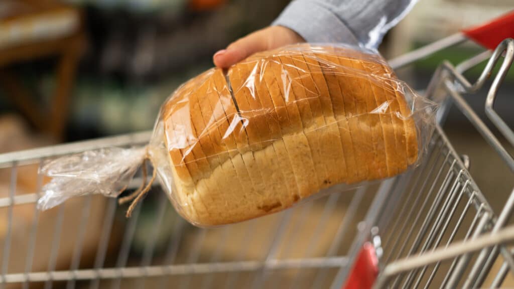 Подешевеет ли хлеб в Казахстане на фоне рекордного урожая зерна