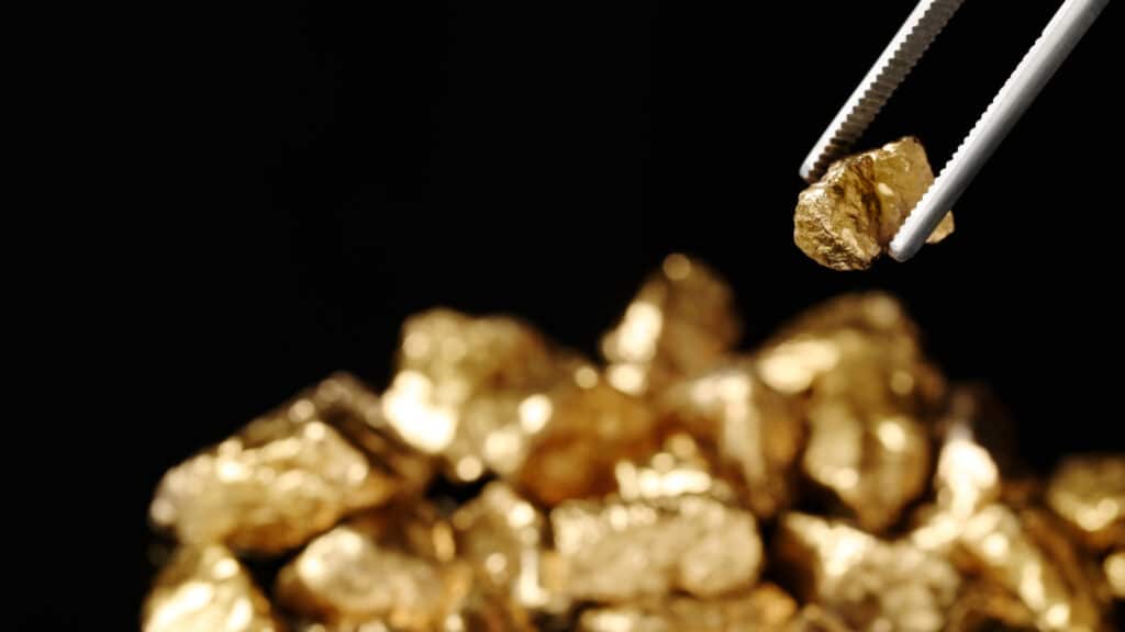 Британская компания заработала втрое больше с казахстанского золота