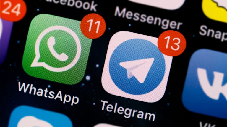 Регистрацию пользователей Telegram и WhatsApp ограничили в России