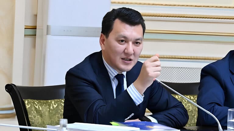 Ерлан Карин возглавил рабочую группу по парламентской реформе в Казахстане