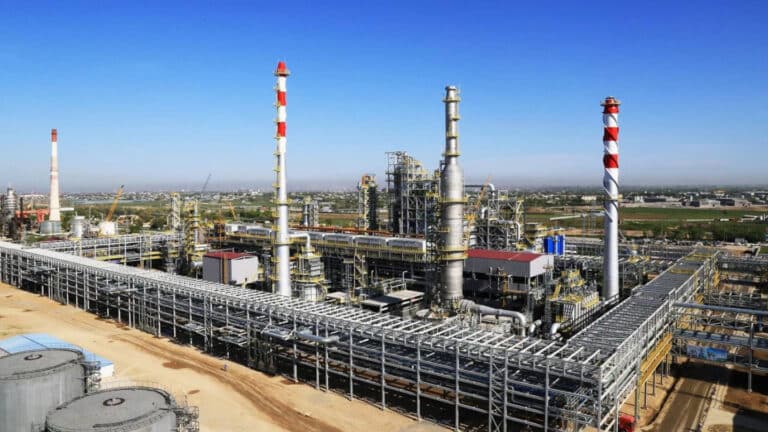 В «КазМунайГазе» уточнили стоимость удвоения мощности Шымкентского НПЗ